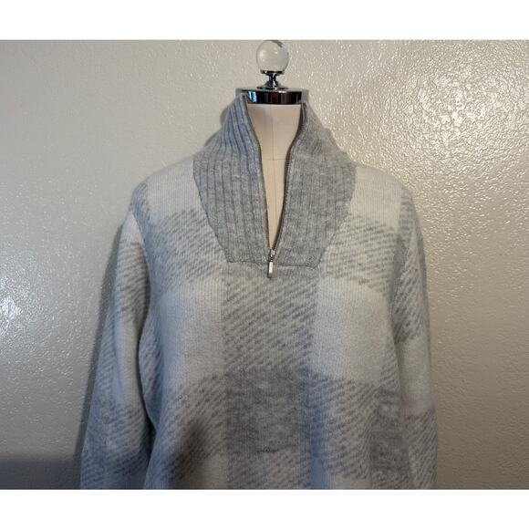 Craft & Barrow Women Checkered Long Sleeve Sweater Quarter Zip White Gray PL - Picture 2 of 10